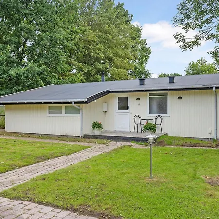 Newly Renovated In The Forest Feriehus