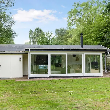 Newly Renovated In The Forest