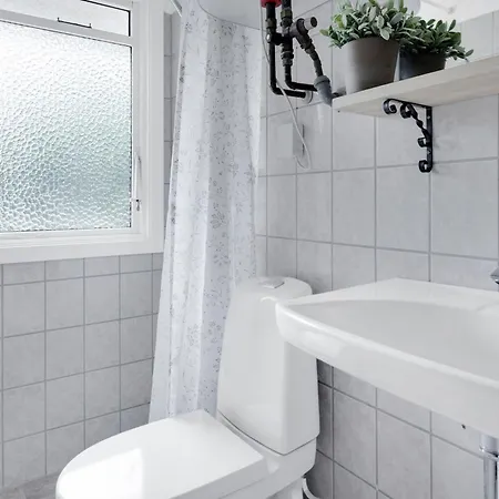 Newly Renovated In The Forest Fakse Ladeplads